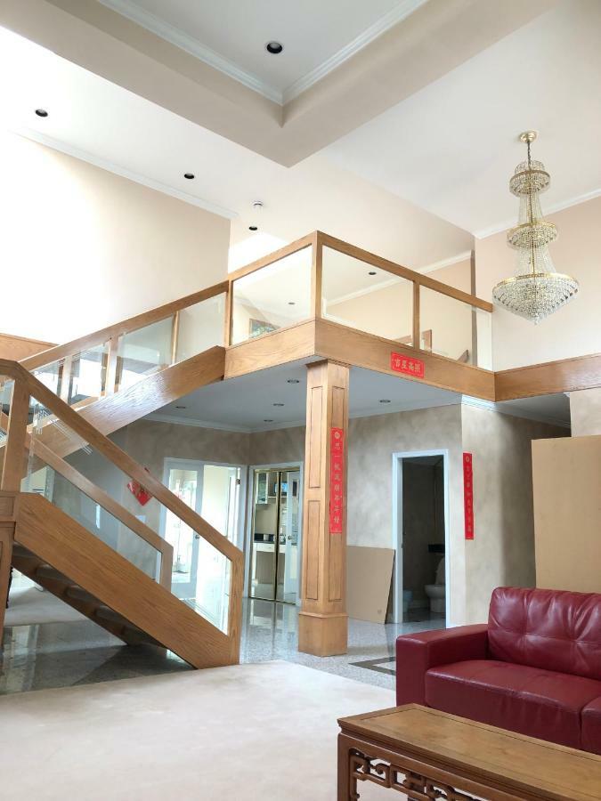 Sunny House Otel Richmond Dış mekan fotoğraf